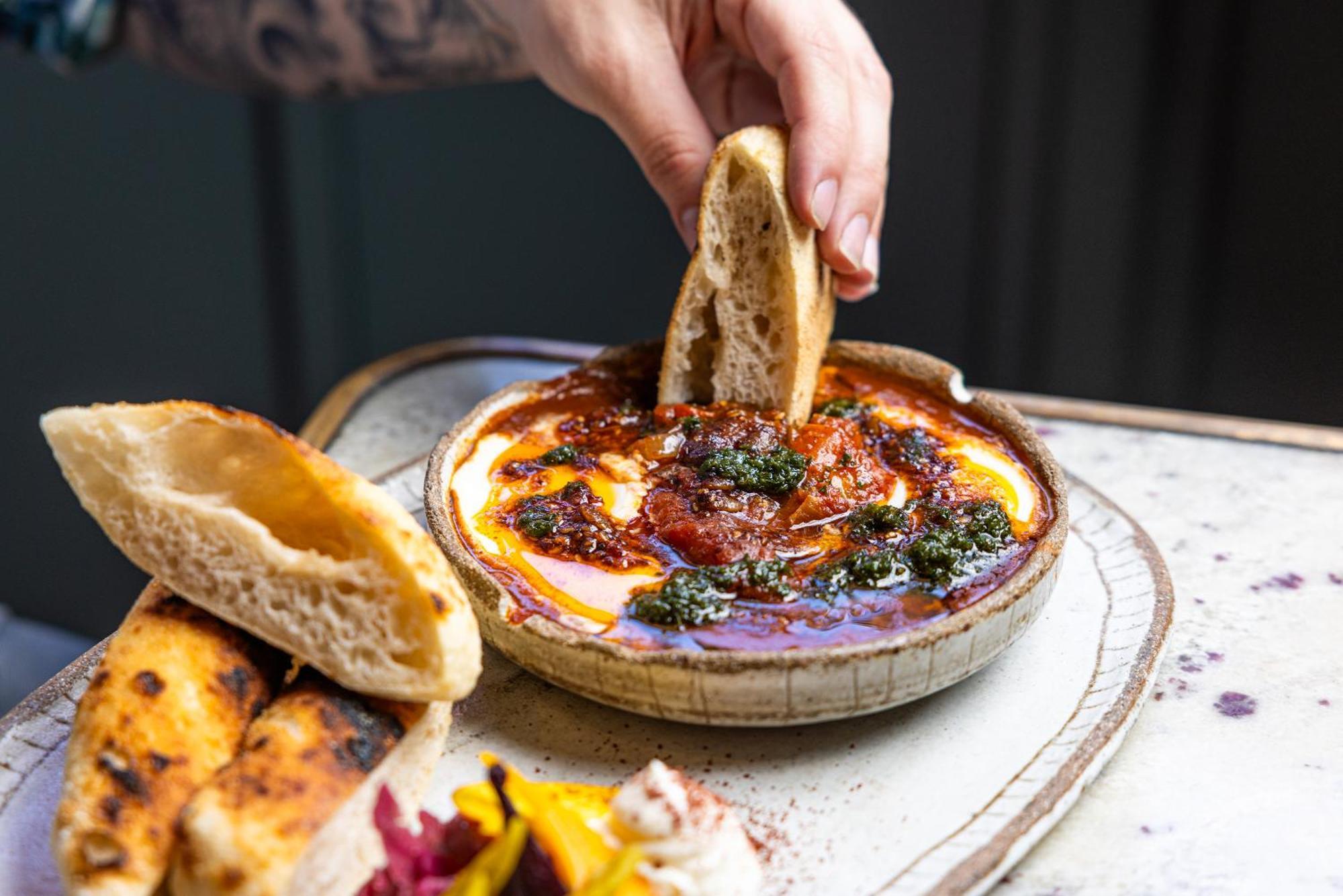Ovolo The Valley Brisbane Esterno foto Baked feta with honey and walnuts