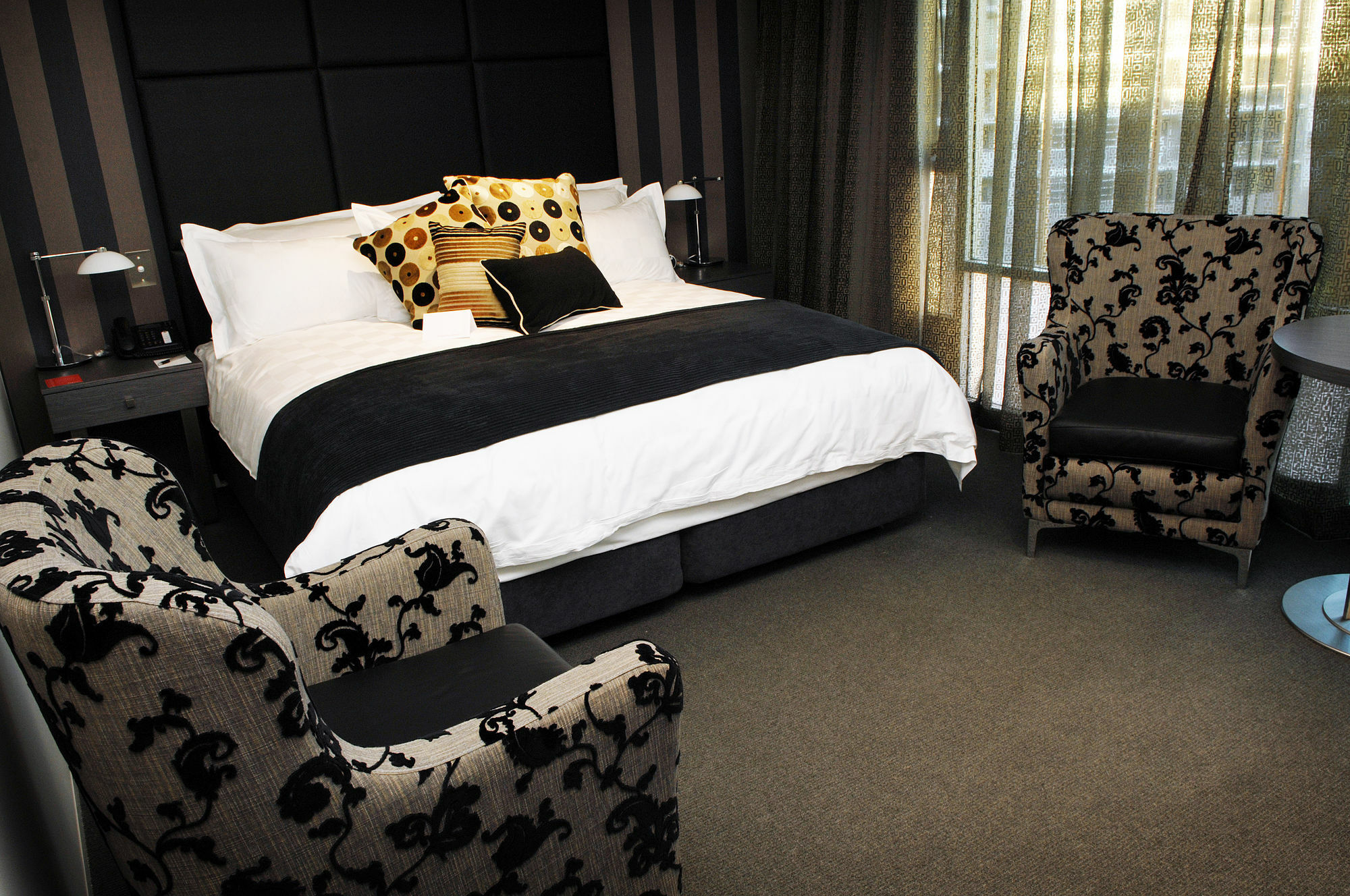 Ovolo The Valley Brisbane Esterno foto A room at the hotel